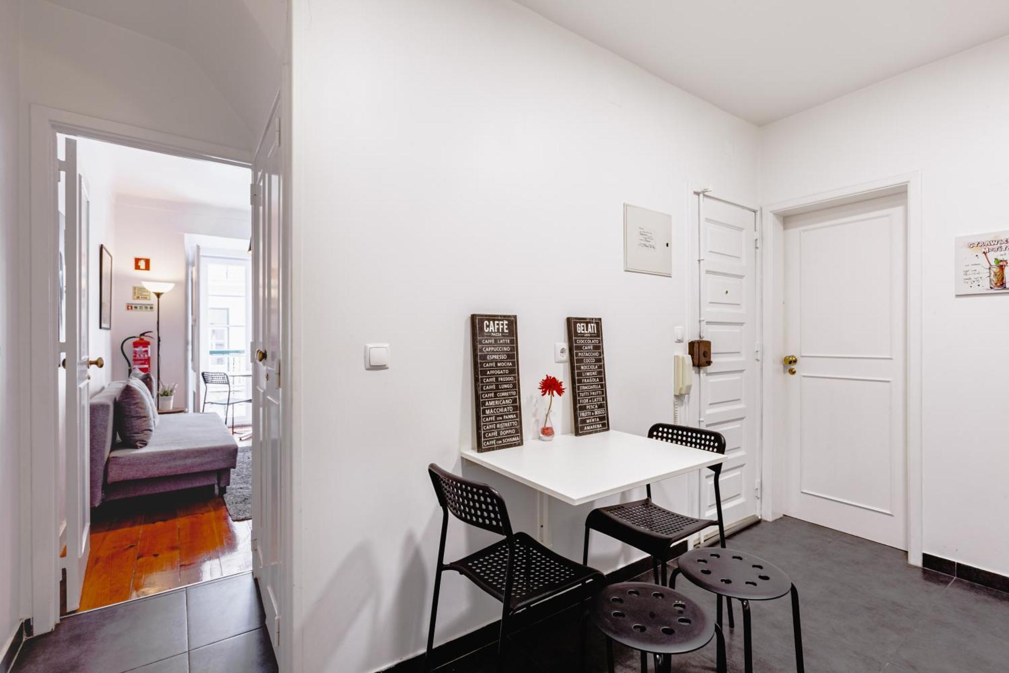 Visit Lisbon 4Fun - Anjos Apartment Exterior foto